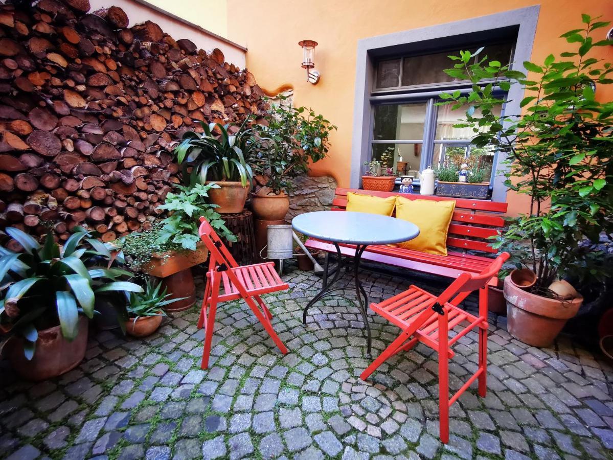 Charmantes Apartment Siebenschlaefer - Ferienwohnung Cafe 7 Weida エクステリア 写真